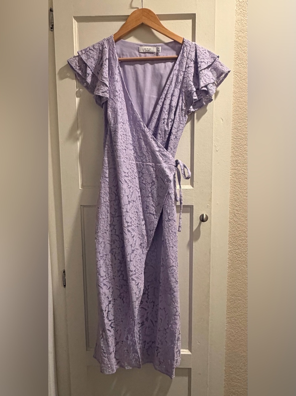 ALI & JAY Lavender Lace Wrap Midi Dress Size S